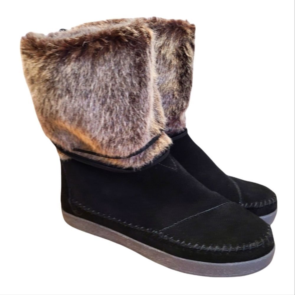 TOMS Nepal Suede Winter Boots Womens size 7